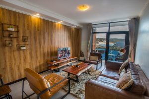 Lounge 1